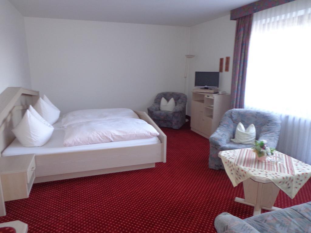 Hotel Am See Neubäu Szoba fotó